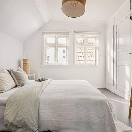 Beautiful Bergen House From 1790 Apartment Luaran gambar