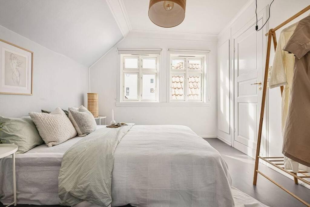 Beautiful Bergen House From 1790 Apartment Luaran gambar