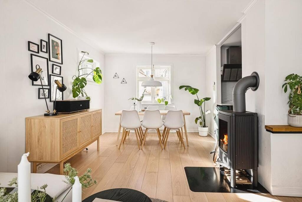 Beautiful Bergen House From 1790 Apartment Luaran gambar